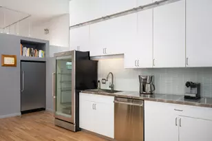 400 N Racine Ave, Chicago, IL 60642 - Photo 5