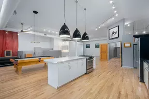 400 N Racine Ave, Chicago, IL 60642 - Photo 3