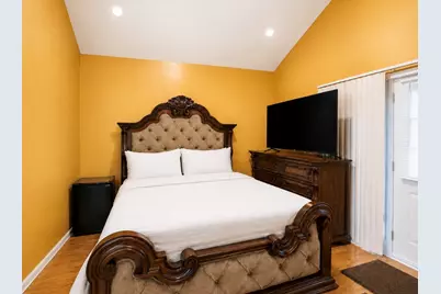 1632 S Homan Avenue, Chicago, IL 60623 - Photo 7