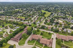 603 Garden Cir, Streamwood, IL 60107 - Photo 29