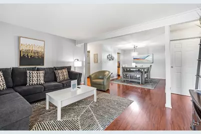 603 Garden Circle #1, Streamwood, IL 60107 - Photo 9