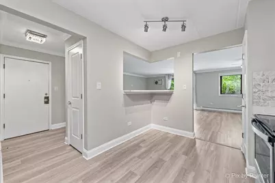 1220 S Lorraine Road #2H, Wheaton, IL 60189 - Photo 9
