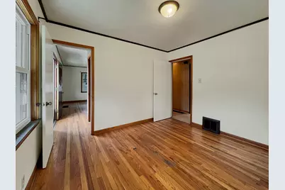 435 Greenbay Avenue, Calumet City, IL 60409 - Photo 5