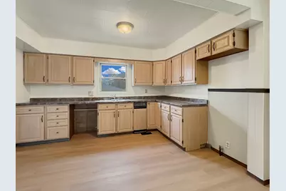 435 Greenbay Avenue, Calumet City, IL 60409 - Photo 7
