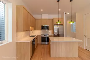 6747 S Langley Ave, Chicago, IL 60637 - Photo 7