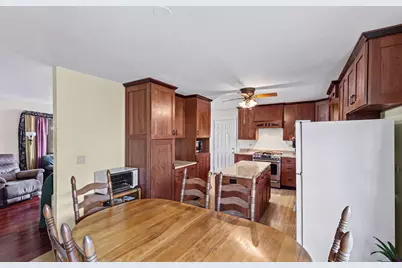645 Flagstaff Lane, Hoffman Estates, IL 60169 - Photo 7