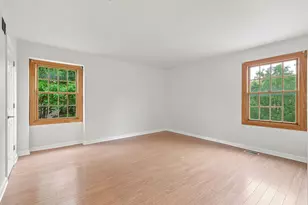 11 Birchwood Ave, Deerfield, IL 60015 - Photo 19
