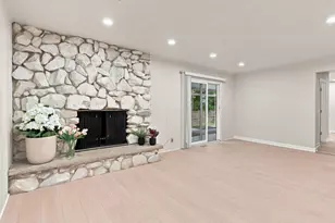 11 Birchwood Ave, Deerfield, IL 60015 - Photo 9