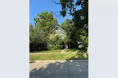 46 S Madison Street, Hinsdale, IL 60521 - Photo 1