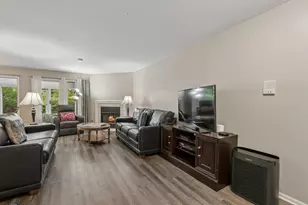 1410 Plum Ct, Mount Prospect, IL 60056 - Photo 5