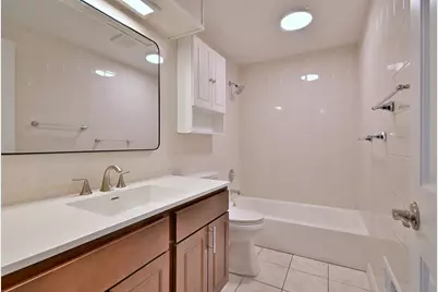 7142 N Keating Avenue, Lincolnwood, IL 60712 - Photo 15