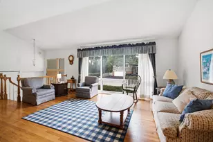 1103 Kenton Rd, Deerfield, IL 60015 - Photo 3