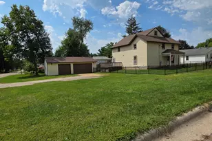 803 Monroe St, Oregon, IL 61061 - Photo 7