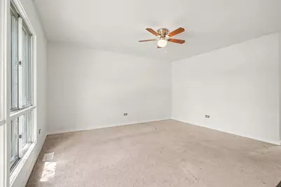 945 Surrey Court, Joliet, IL 60431 - Photo 5