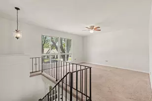 945 Surrey Ct, Joliet, IL 60431 - Photo 3