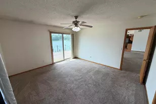 29 Shoreline Dr, Mansfield, IL 61854 - Photo 13