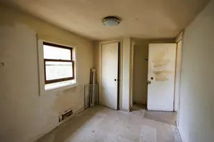 854 E Locust St, Kankakee, IL 60901 - Photo 11