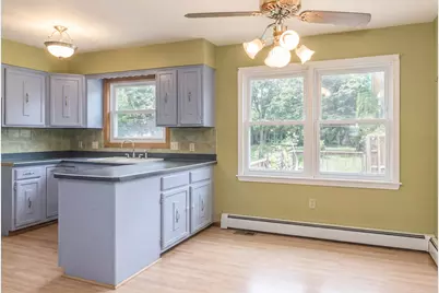2950 Briarwood Drive W, Mount Prospect, IL 60056 - Photo 9