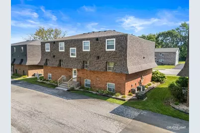 1119 Elizabeth Court, Crest Hill, IL 60403 - Photo 3