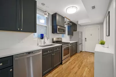 1427 W Superior Street #2F, Chicago, IL 60642 - Photo 5