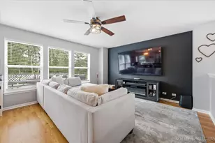 231 White Oak St, Hampshire, IL 60140 - Photo 11