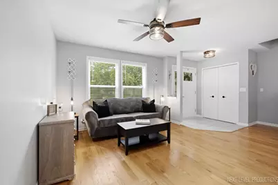 231 White Oak Street, Hampshire, IL 60140 - Photo 5