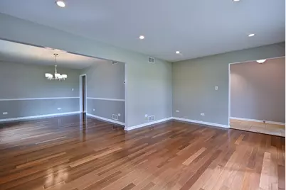 712 67th Street, Darien, IL 60561 - Photo 9