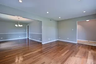 712 67th St, Darien, IL 60561 - Photo 9