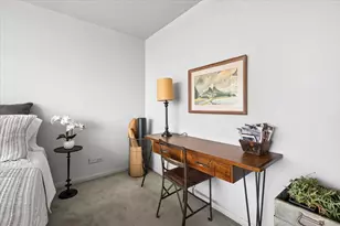 5455 N Sheridan Rd, Chicago, IL 60640 - Photo 11