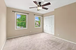 66 Copperwood Dr, Buffalo Grove, IL 60089 - Photo 23
