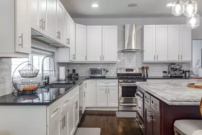 5041 N Normandy Avenue, Chicago, IL 60656 - Photo 9