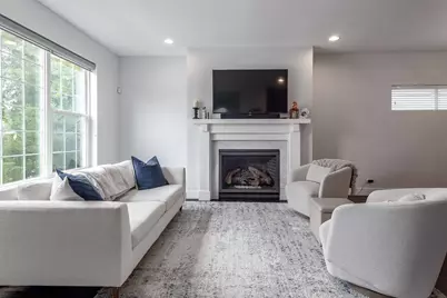 5041 N Normandy Avenue, Chicago, IL 60656 - Photo 3