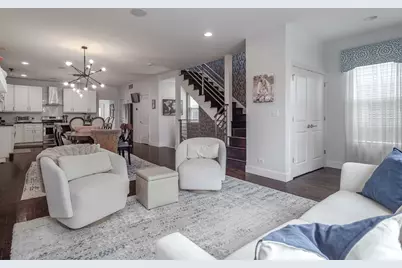 5041 N Normandy Avenue, Chicago, IL 60656 - Photo 5