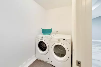 4343 N Hamlin Avenue, Chicago, IL 60618 - Photo 29