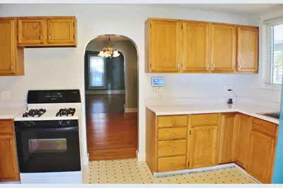209 N McIntyre Street, Wilmington, IL 60481 - Photo 9
