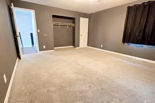 20 W Oak Park Dr, Centralia, IL 62801 - Photo 25