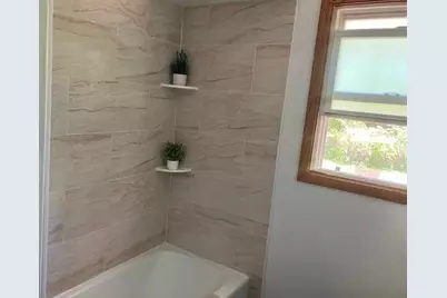 2109 W 7th St Street, Winthrop Harbor, IL 60096 - Photo 13
