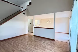 1149 Alexandria Dr, Sycamore, IL 60178 - Photo 3