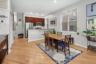1464 W Grace St, Chicago, IL 60613 - Photo 5