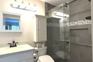 140 W Golf Rd, Libertyville, IL 60048 - Photo 11