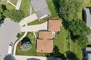 127 Barrett Ln, Schaumburg, IL 60193 - Photo 27