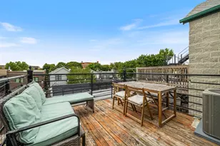 2930 N Damen Ave, Chicago, IL 60618 - Photo 13