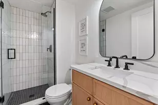 [Address not provided], Chicago, IL 60614 - Photo 17