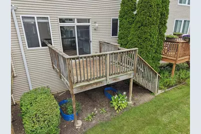 389 N Carlisle Court, Round Lake, IL 60073 - Photo 19