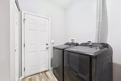 389 N Carlisle Court, Round Lake, IL 60073 - Photo 7