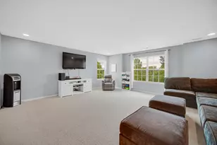 2634 Williamsburg Dr, Algonquin, IL 60102 - Photo 11
