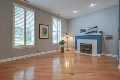 190 Leonard Wood S #106, Highland Park, IL 60035 - Photo 3