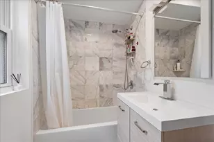 2611 W Jarlath St, Chicago, IL 60645 - Photo 11