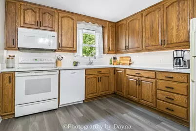 254 W Country Court, Bourbonnais, IL 60914 - Photo 5