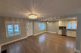 5423 W 63rd Pl, Chicago, IL 60638 - Photo 3